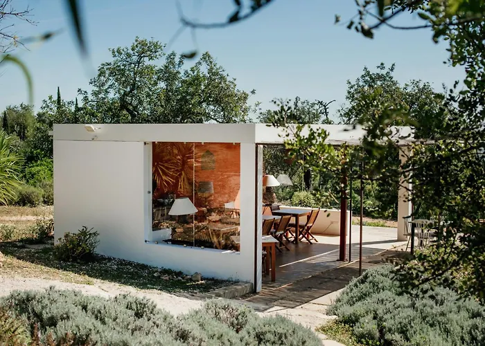 Monte Do Alamo - * タヴィラ