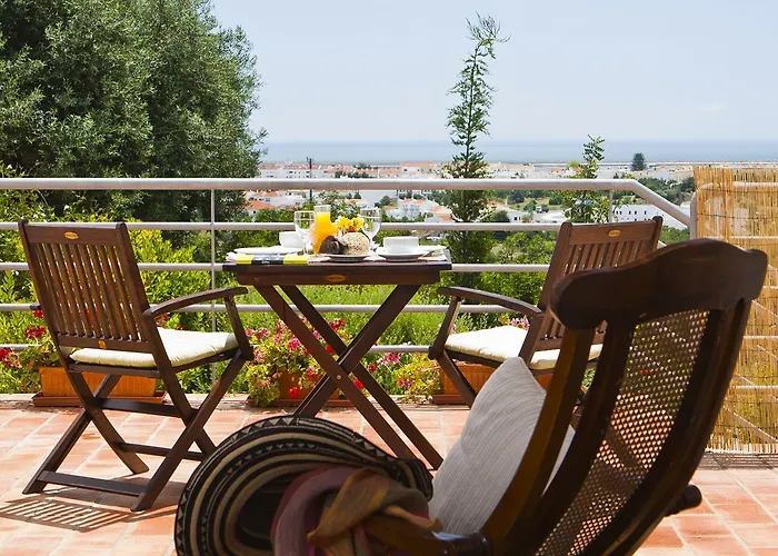 Monte Do Alamo - タヴィラ