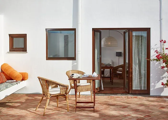 Monte Do Alamo - * タヴィラ